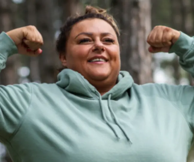 Frau im Wald